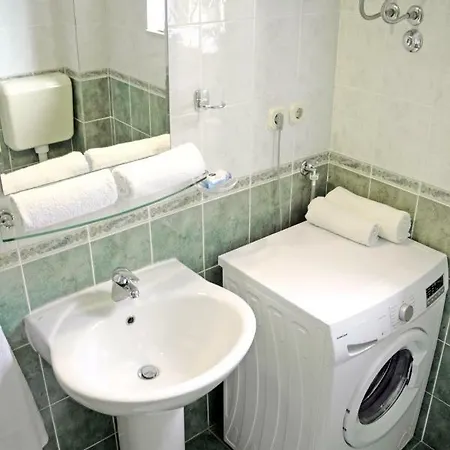 Apartment Zvonimir *